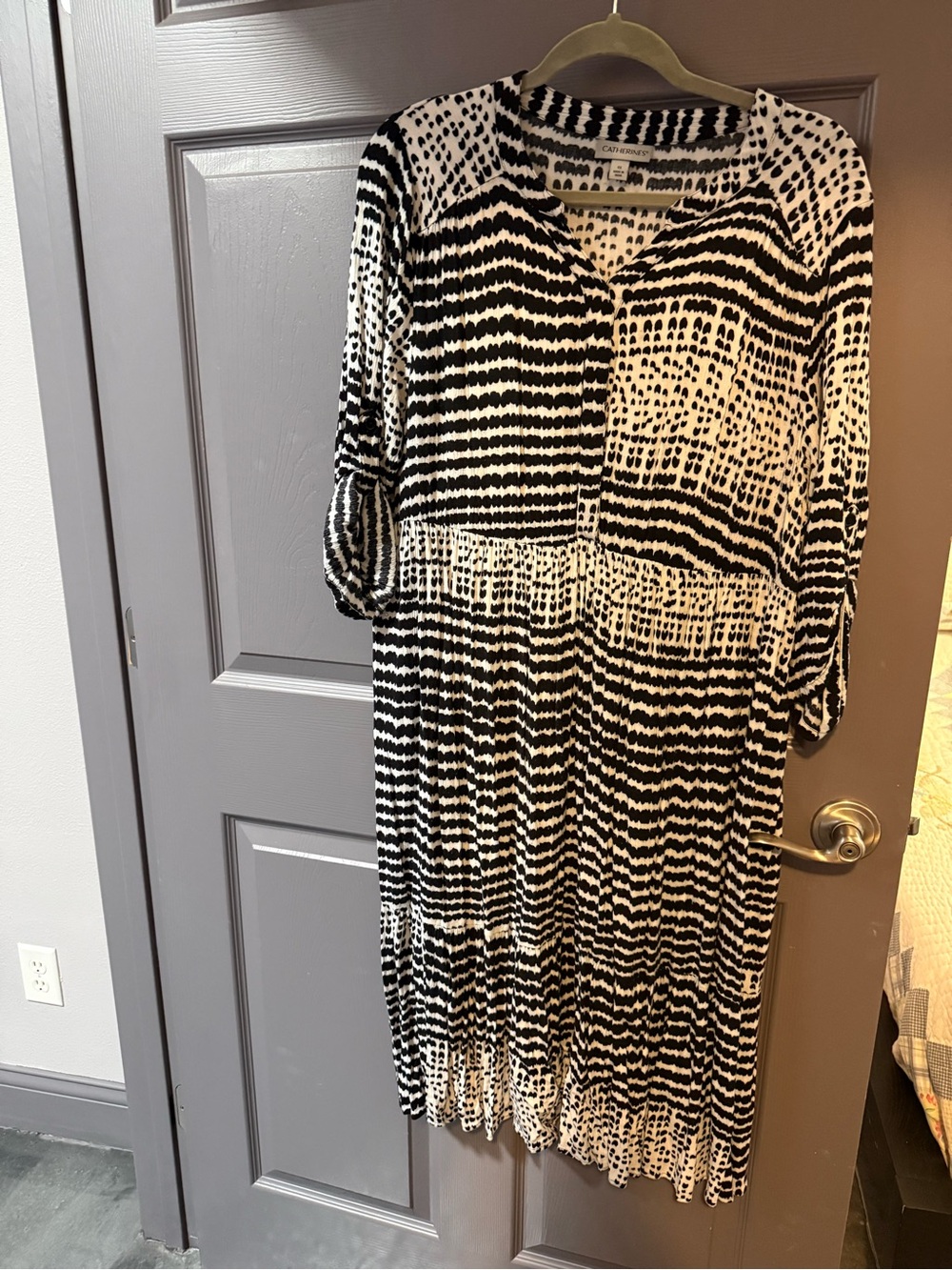 Catherines Black & White Printed Midi Dress